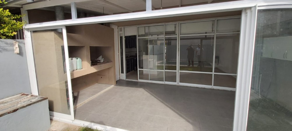 Casa en Venta Barrio Jardines del Valle