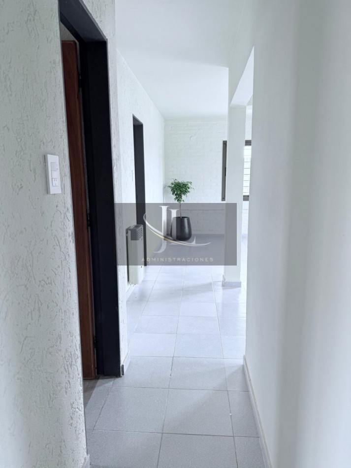 CASA EN VENTA - BARRIO COMARCA DE VILLA ALLENDE 