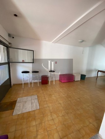 En Venta Casa de 3 dormitorios + departamento Barrio Altos de Villa Cabrera