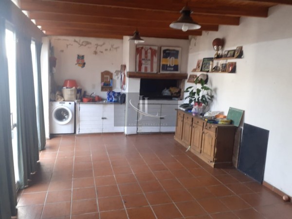 Casa en VENTA Barrio Marqués de Sobremonte