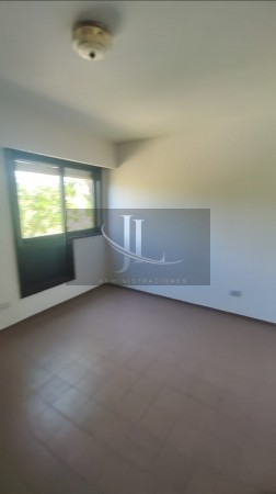 Vendo Departamento 2 Dorm. Nueva Córdoba fte. a Parque Ciudad Universitaria. 