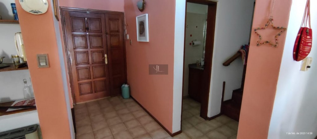 Casa en Venta Barrio San Salvador mas terreno.