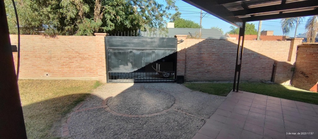 En VENTA, hermosa 