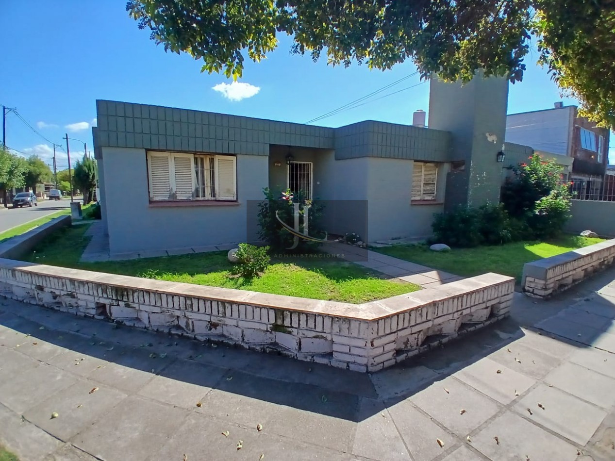 OPORTUNIDAD EN ZONA SUR | CASA EN VENTA Barrio Santa Isabel 2a Seccion | Cordoba