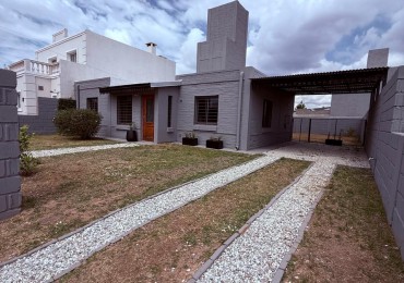CASA EN VENTA - BARRIO COMARCA DE VILLA ALLENDE 