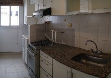 Departamento de 2 Dorm. En complejo cerrado con seguridad en venta. 